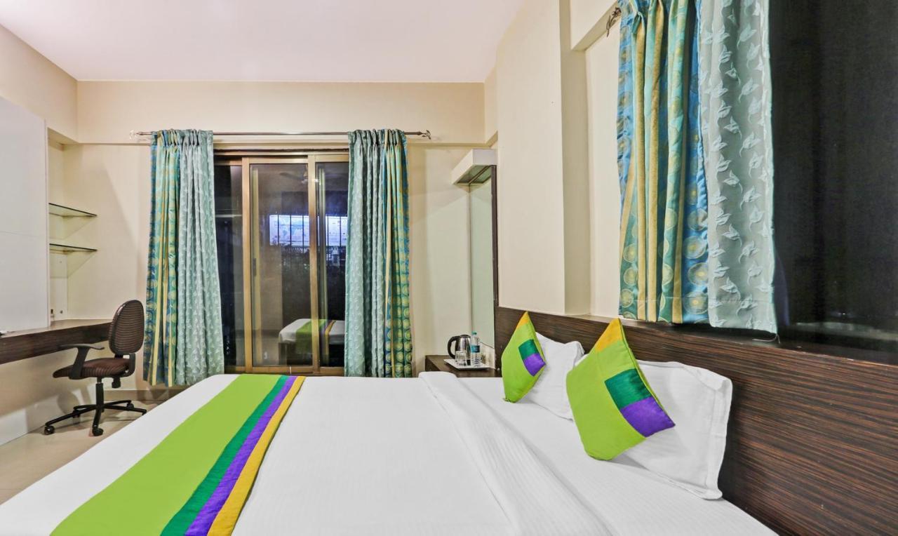Treebo Trend Bandra Apartments Мумбаи Экстерьер фото