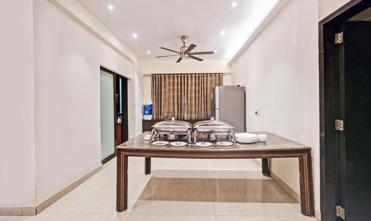 Treebo Trend Bandra Apartments Мумбаи Экстерьер фото