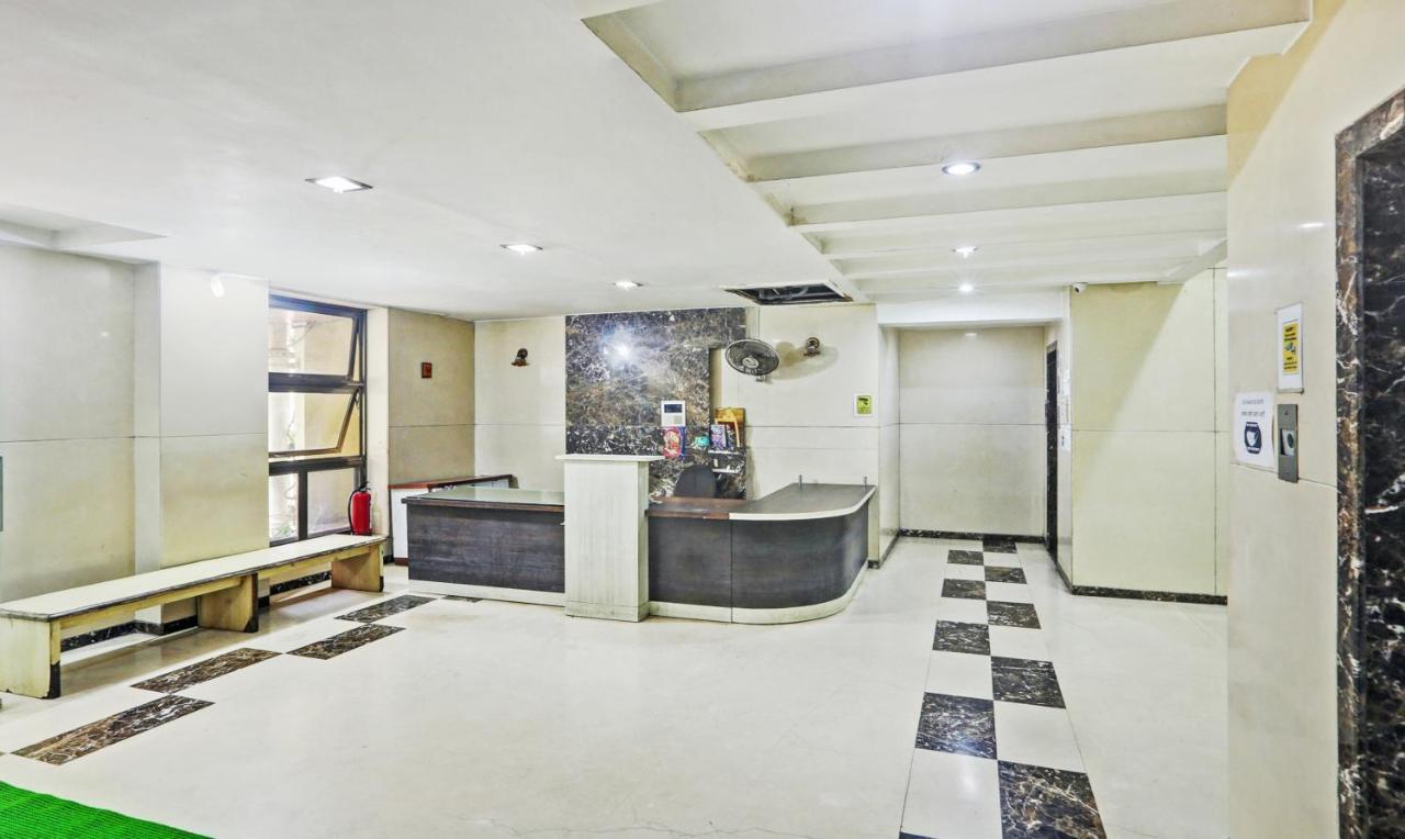 Treebo Trend Bandra Apartments Мумбаи Экстерьер фото